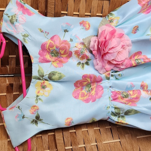 Toddler Sz 4t, Summer, Spring Former, Flower Girl,  Floral Dress - Picture 6 of 6